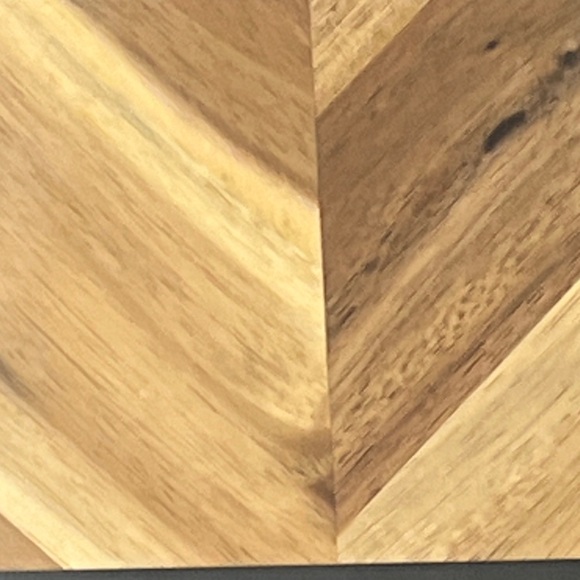 NWT SOHO LOFT ACACIA WOOD CHEVRON PATTERN CUTTING BOARD Multigrain wood cutting - Picture 4 of 4